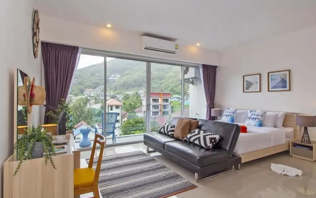 Chic Condo Karon by RESAVA