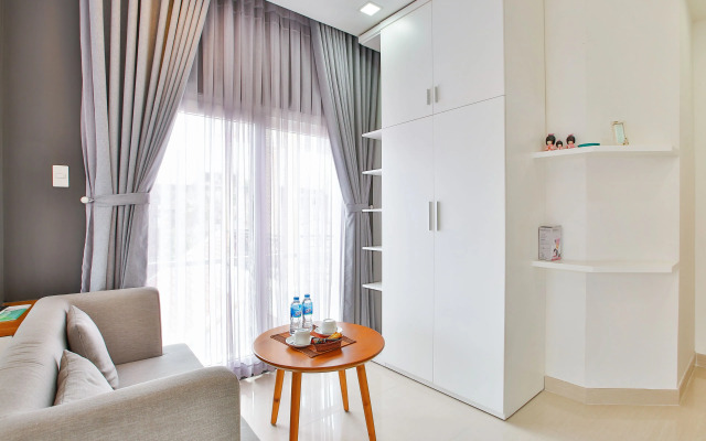 Sunflower Boutique Studio Apartment