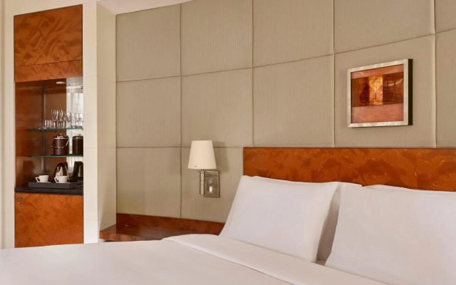 The Park Tower Knightsbridge, A Luxury Collection Hotel