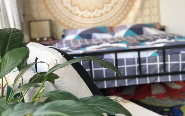 Simple Hostel