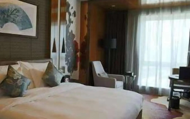 Ramada Plaza Liuzhou Liudong
