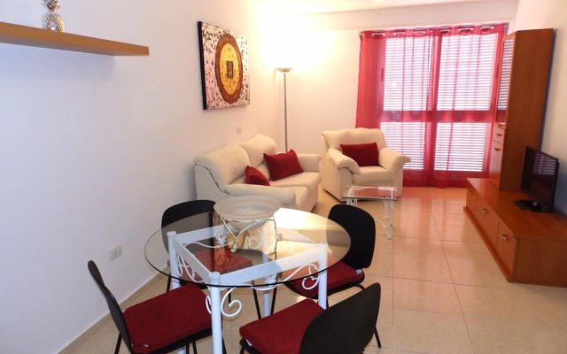Apartment 1 Bedroom With Wifi And Sea Views 108680