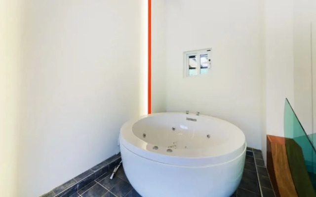 Gyeongju Edith Poolvilla & Pension