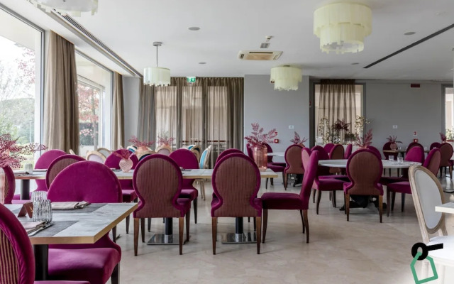 HOTIDAY Room Collection - Pisa