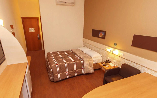 Hotel 10 Sao Leopoldo