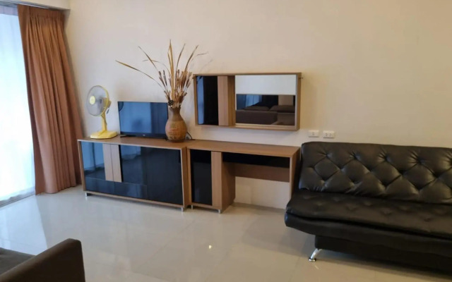 Karon Chic Studio