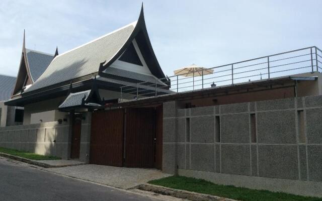 Casa cliff Sur Mare