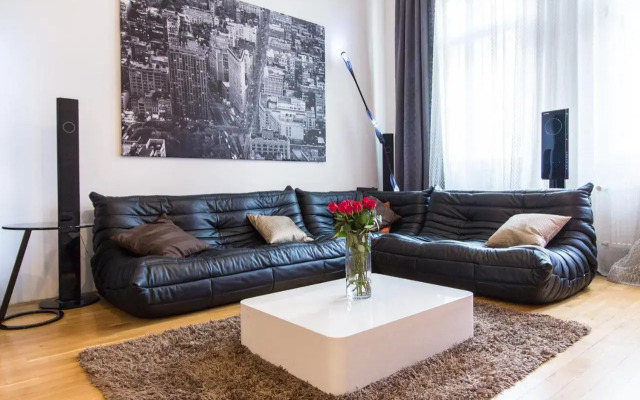 Lesser Town Apartment