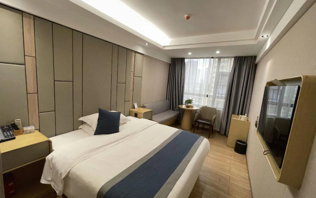 Huaihua Chenlong Mini Hotel (Hongxingqiao Branch)