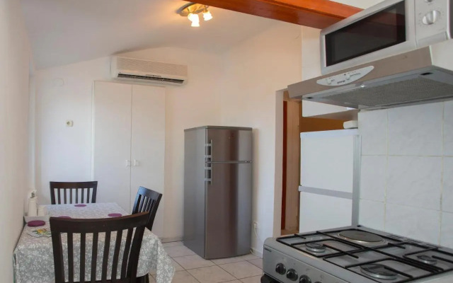 Prime Location Penthouse apt with a large terrace