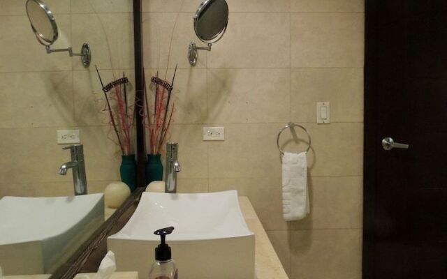 Aldea Thai by Ocean Front