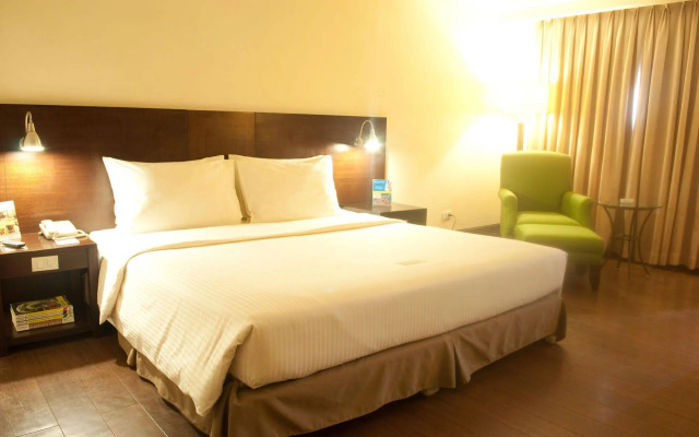 Pearl Garden Hotel