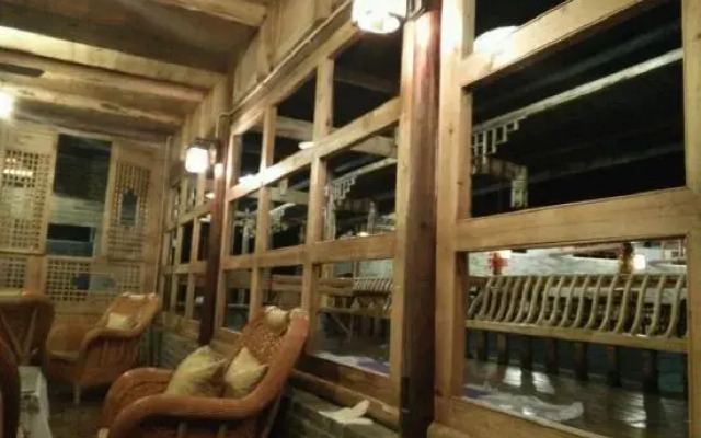 Emei Esheng Hotel