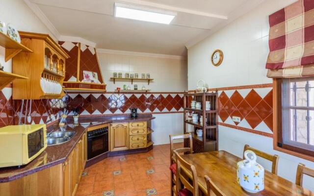 Casa Barrera El Gastor by Ruralidays