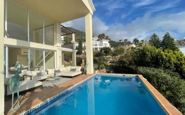 Villa Olga MARBELLA- GOLDEN MILE -Breathtaking SEA VIEW- PRIVATE POOL