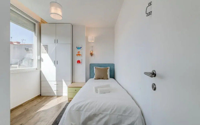 Bells & Whistles, Comfortable Condo