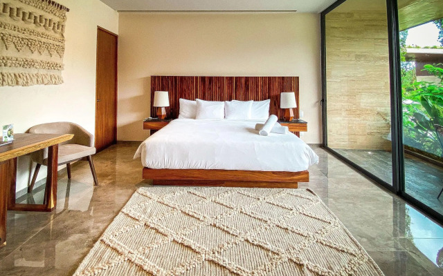 Mistiq Luxury Condo