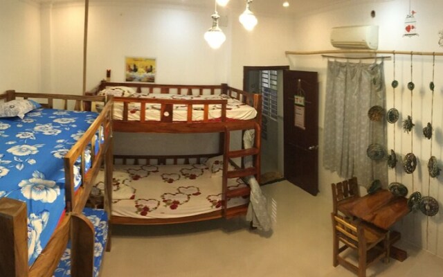 D Homestay