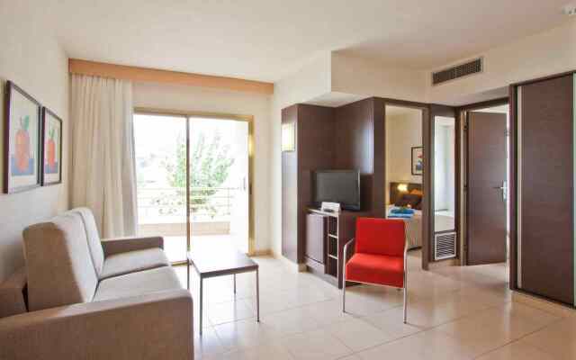 AQUA Hotel The Breeze – All Inclusive – Adults Only +18