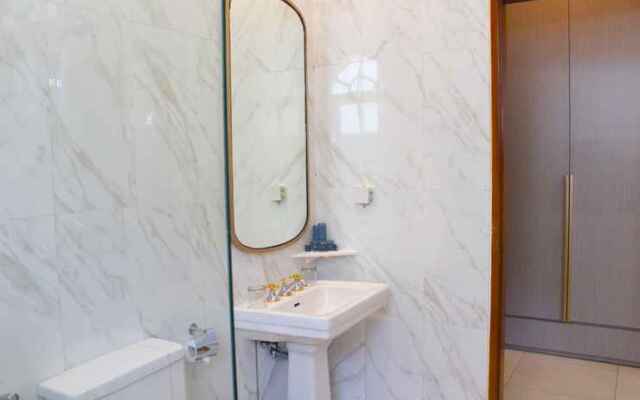Shakti Villa Dago Bandung
