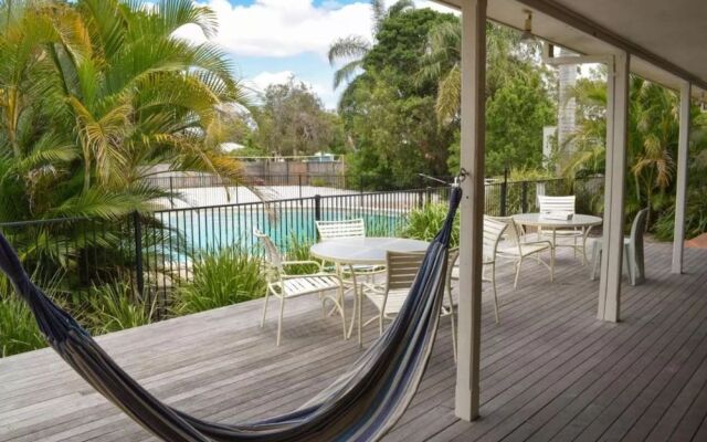 Flashpackers Hervey Bay Hostel