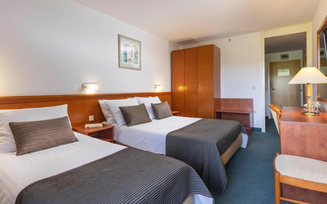 Hotel Jezero
