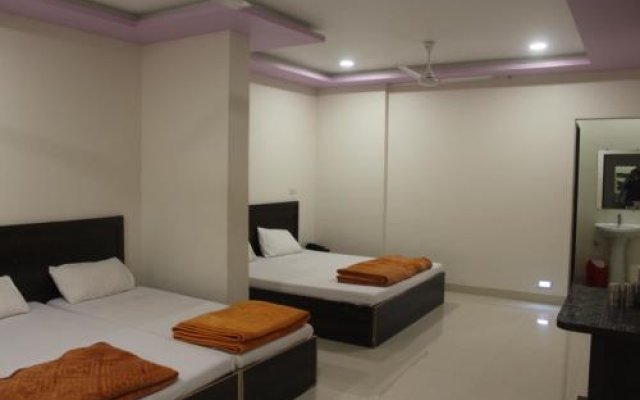 Hotel Radhika Inn