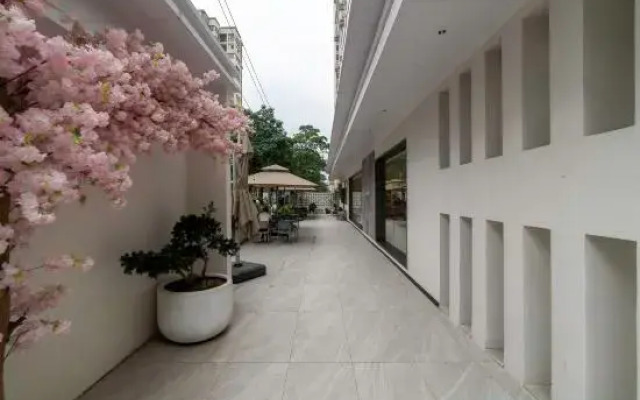 Beihai Qiaogang Wozhiwo Garden Hotel