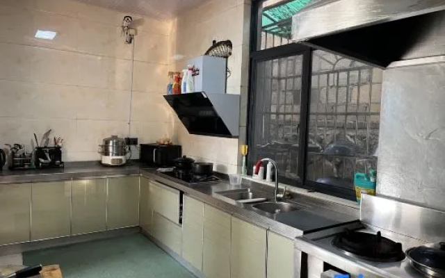 Anji Chuanhe Holiday Homestay (Anji Yunshang Grassland Panda Tribe Adventure Park Branch) – Guest Rooms – Huzhou