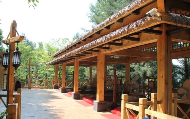 Changbaishan Tianmu Daisi Hot Spring Hotel – Outside – Baishan