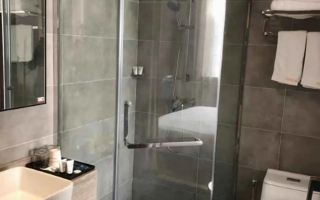 Nanchang 520 Youth Hotel (Mailu Campus Center store of University of Finance and Economics)