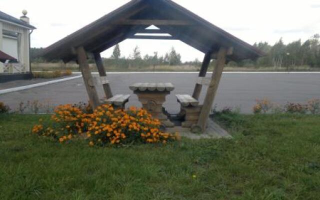 Sadky Hotel and Restaurant