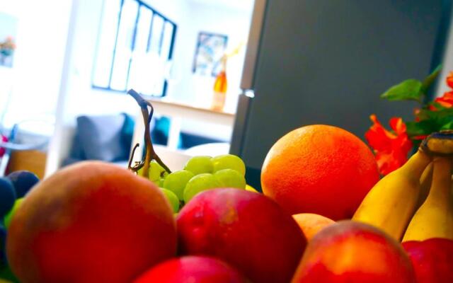 Oasis Au Coeur de Ville Sens (Adults Only)