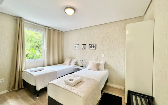 Casa com 2 Suites em Canela 900M do Centro