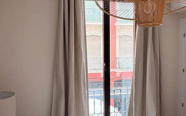 Sophisticated House With Terrace. Plaza del Realejo