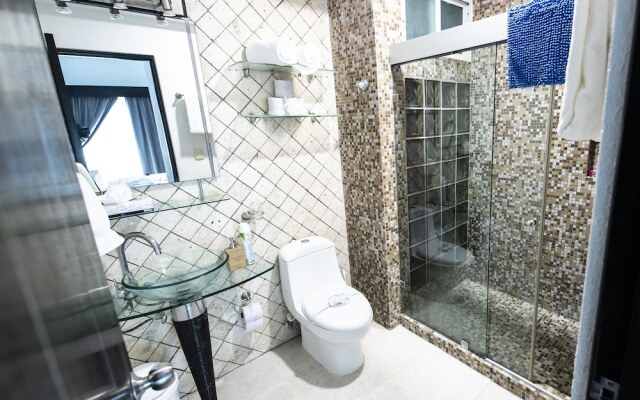 Penthouse Beach Holiday Private Jacuzzi Bbq Family Friendly Maid Service