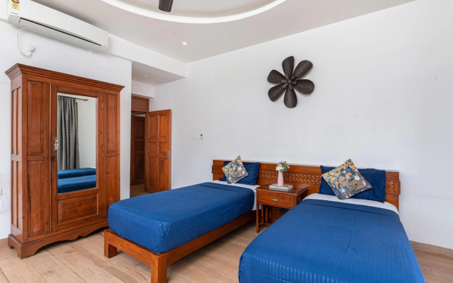 10BHK Super Luxury Villa with Private Pool