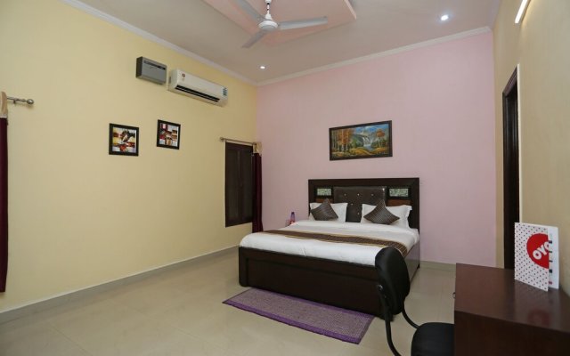 Homeystay Comfort By OYO Rooms