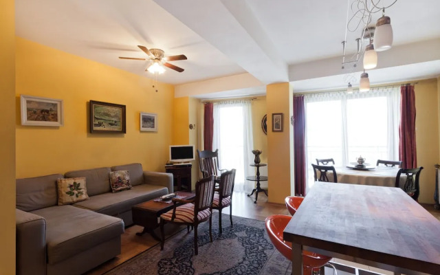 Trinity Apartment