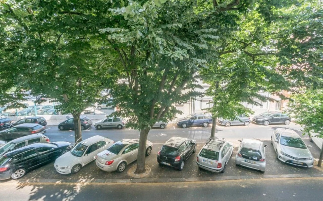 Campo Pequeno 3 Bedroom Apartment