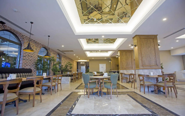 Aktug Hotel