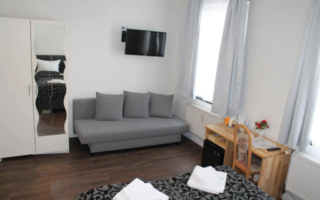 City Lounge Hotel