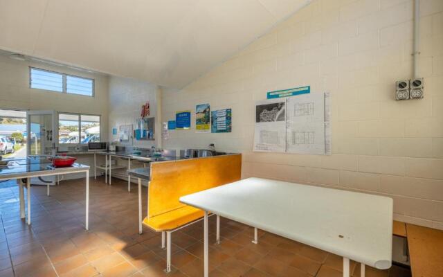 Kaiteriteri Reserve Cabins