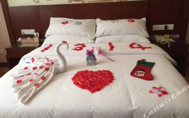 Vienna International Hotel (Jinxia Bonded Store, Xiangjiang North Road, Changsha)