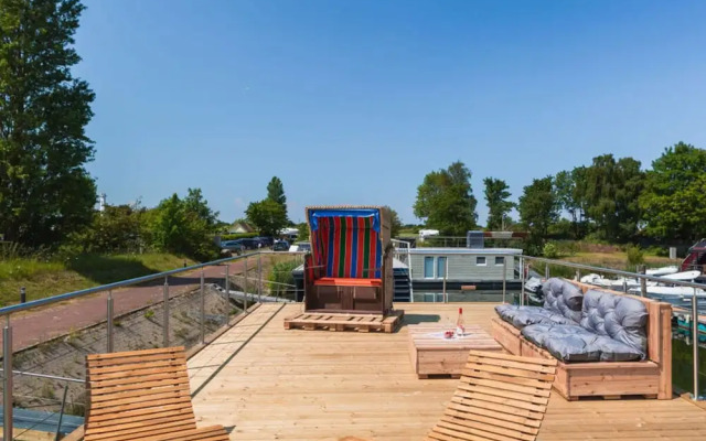 ISA Comfortable Holiday Residence