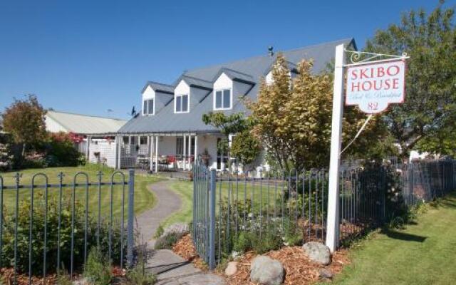 Skibo House