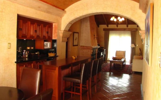 Filadelfia Coffee Resort & Tours