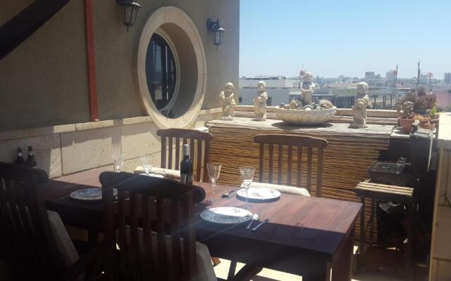 Jaffa Family Penthouse, sea front , 3BR, 2BA,