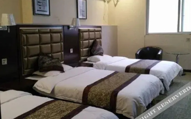 Yuanyang Mingzhu Express Hotel