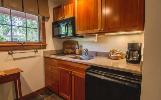 Winwood Condominiums by Windham Mountain Club